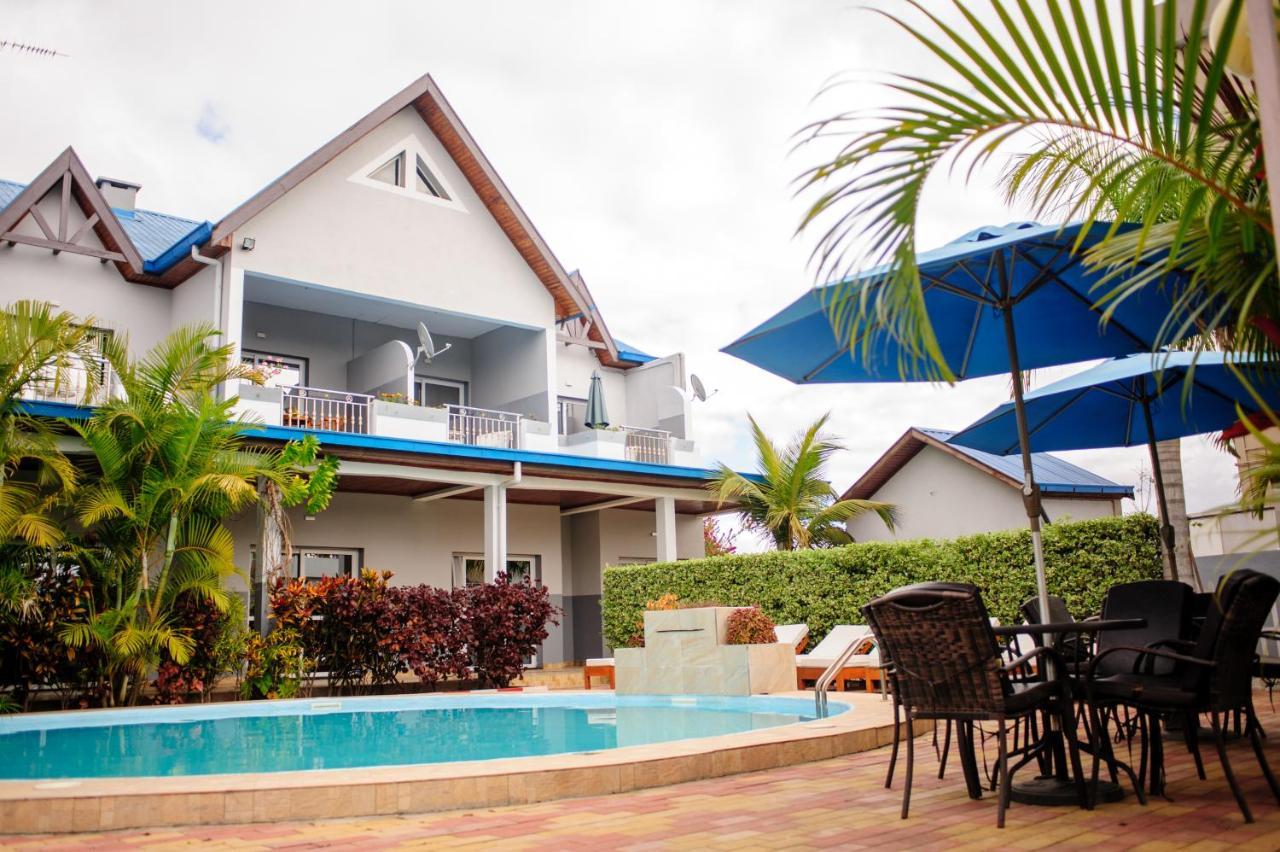 Hotel Sky Blue Mada Alasora Buitenkant foto
